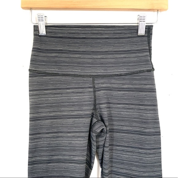 Grey and black striped Lululemon crops - Picture 2 of 4